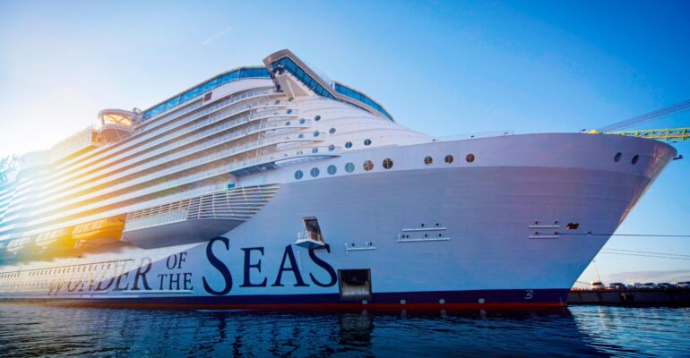 Jumpship Royal Caribbean