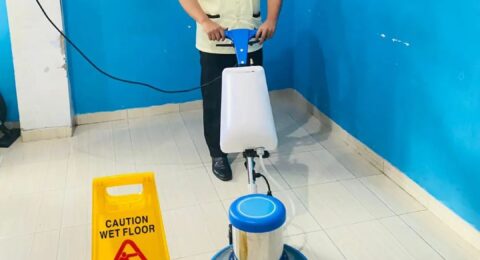 Praktek Housekeeping