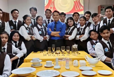 belajar waiters